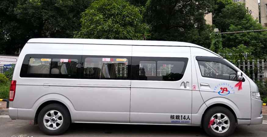 14 Seat Tour Van Rental in Zhangjiajie3