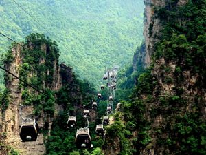 zhangjiajie natioal forest park -tianzi cable way