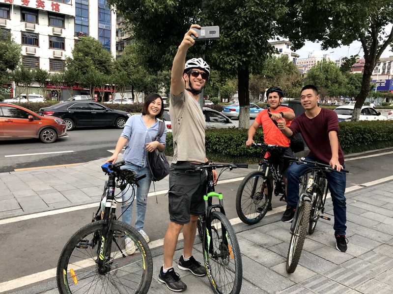 Exciting Bike Tour in Zhangjiajie
